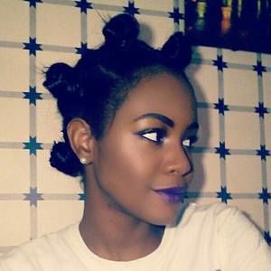 Meet your Posher, Danayshia